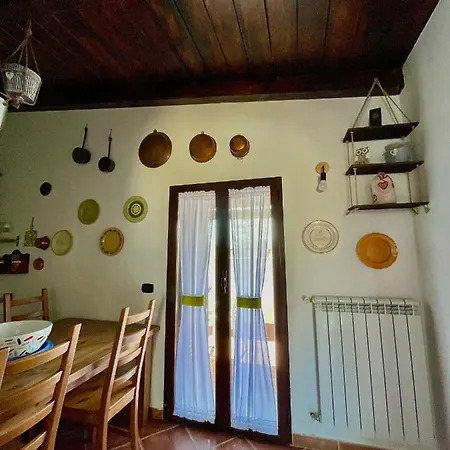 Piccolo Arco Home, Alloggio Incantevole Con Patio Apartment