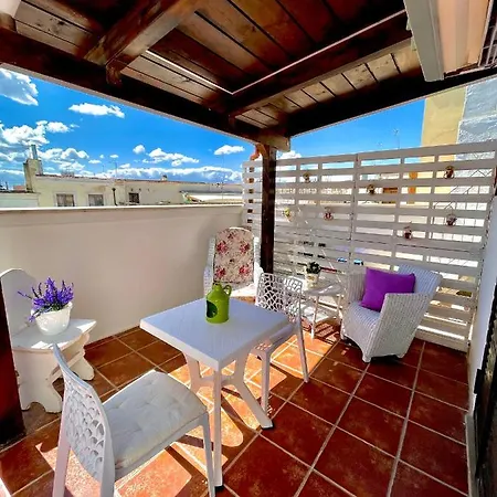 Apartment Piccolo Arco Home, Alloggio Incantevole Con Patio